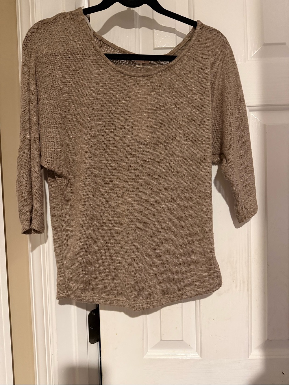 Mauve Lightweight Scoop Neck Long Sleeve in Taupe Great Designer Color for Fall
